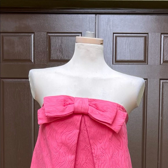 Milly Dresses & Skirts - Milly pink strapless mini dress